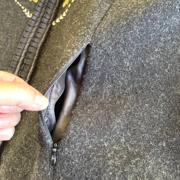 Icelandic Women's Wool Gray Jacket Floral Embroidery Zipper Closure Size XL - Picture 6 of 10